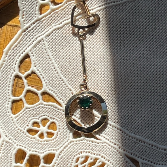 Lot of 2 Vintage Screw Back Earrings – Adjustable Closure, Retro Jewelry - Picture 3 of 6